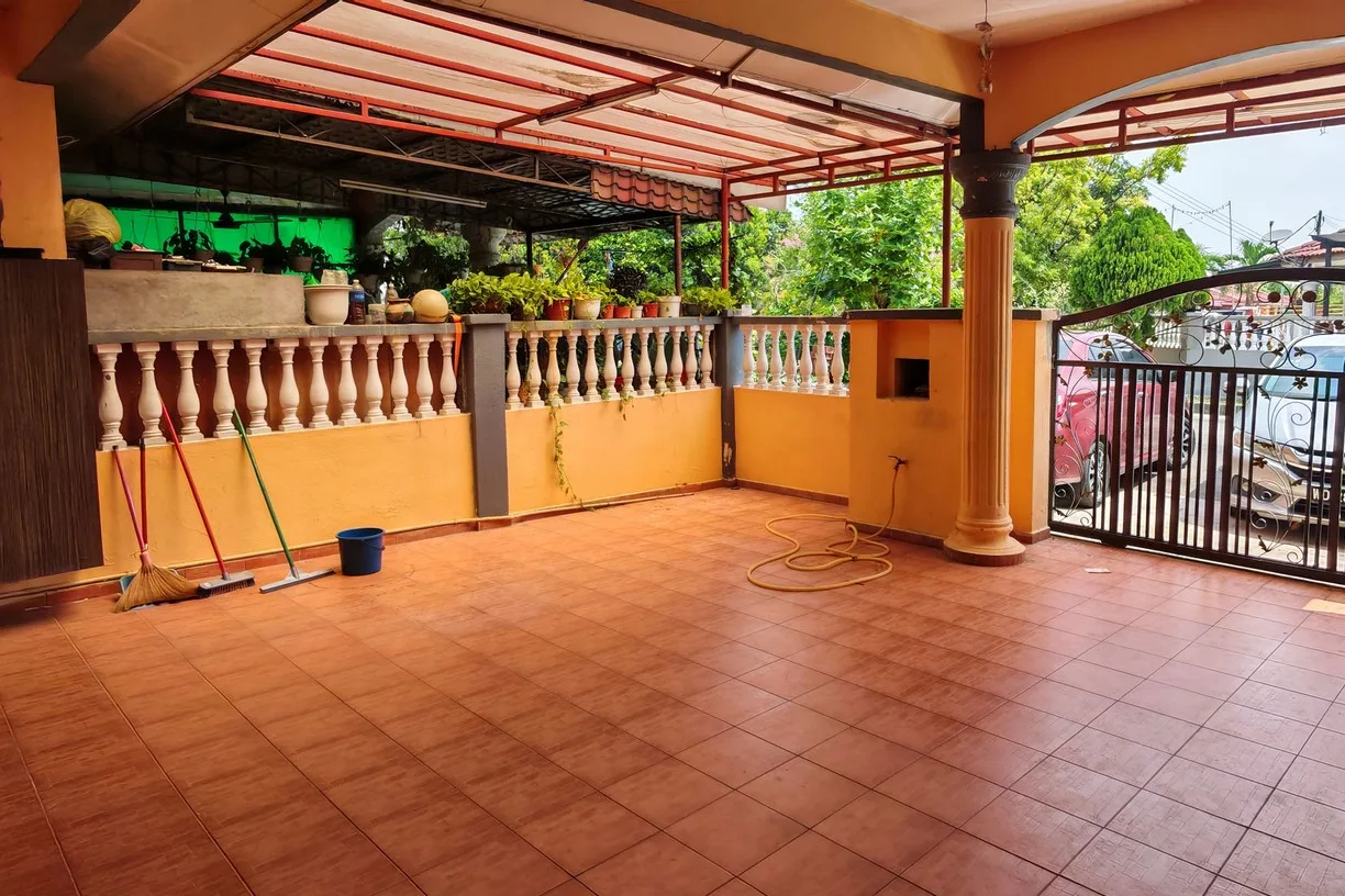 4R2B Single Storey Terrace House @ Taman Sentosa Next to NSK