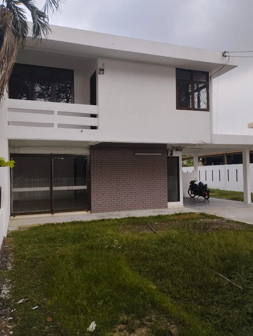 Spacious Double Storey Semi-Detached House for Rent in Taman Sri Andalas, Klang