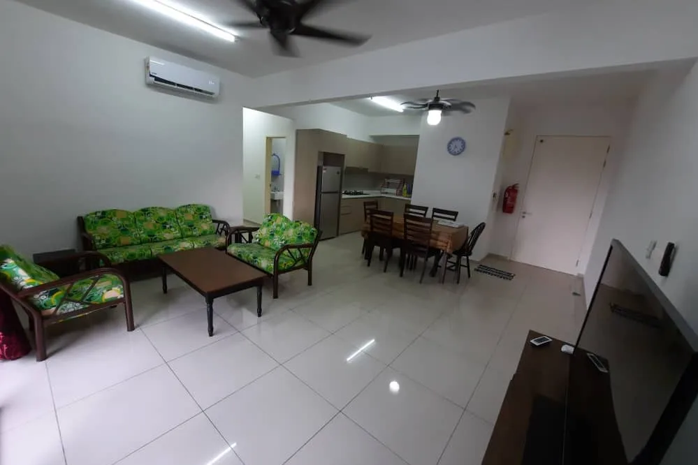 3R2B Condo @ Gravit8 Adria Residences, Klang