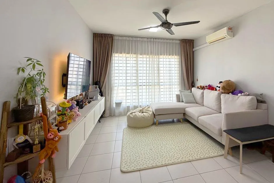 3R2B Condo @ Seri Mutiara Apartment, Setia Alam