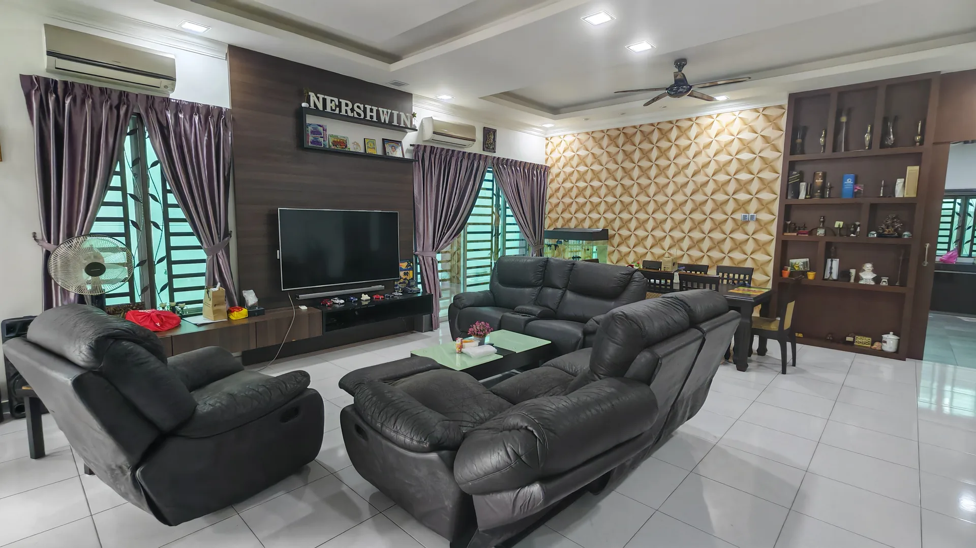 4R4B Renovated Double Storey Intermediate Link House with Side Land in Taman Sri Gadong, Klang